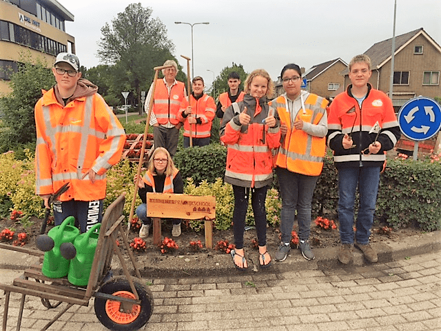 Kennemer Praktijkschool adopteert rotonde